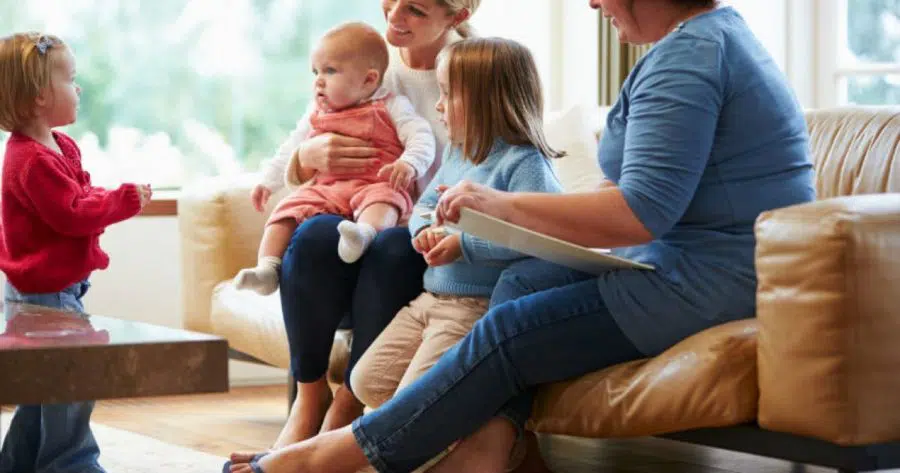 Devenir assistant familial