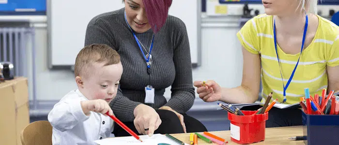Devenir éducateur spécialisé