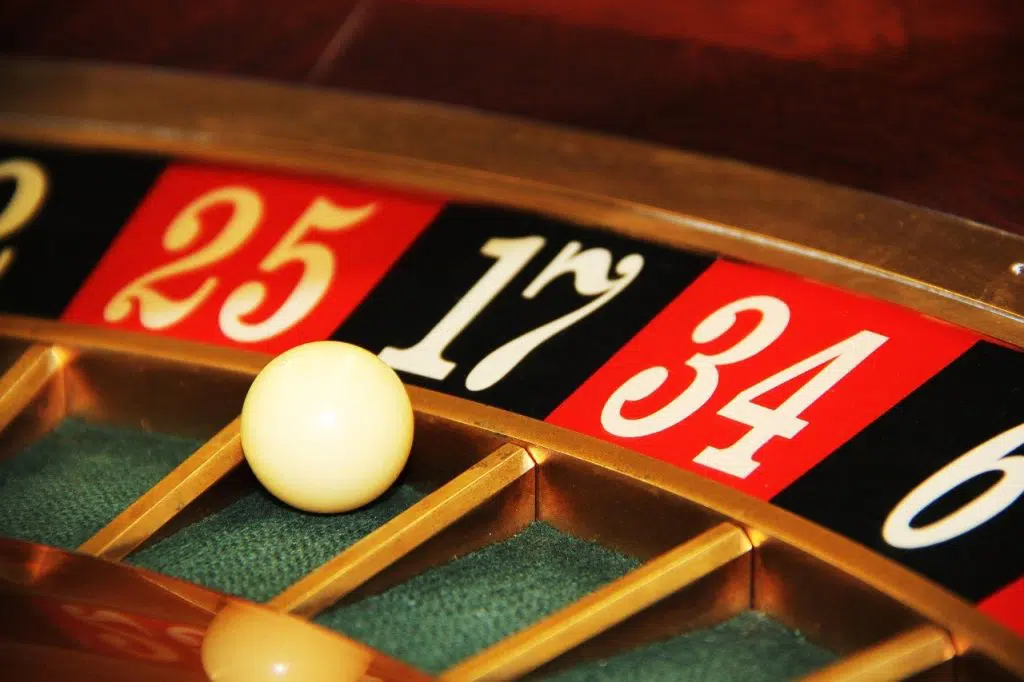devenir croupier